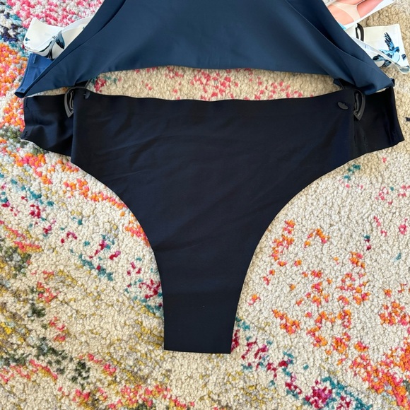 AQS Underwear Lot (3) Womens XL Blue Bird Graphic Panties Thong Set NEW NWT - Picture 4 of 8